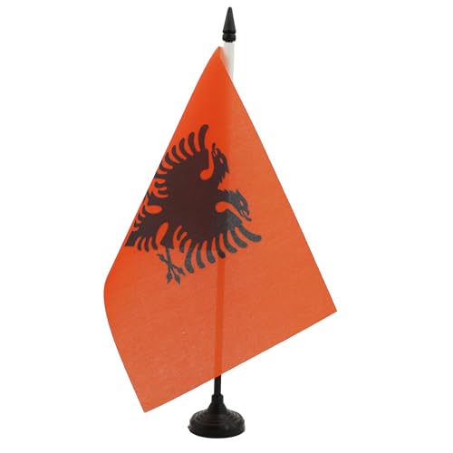 AZ FLAG - Drapeau De Table Albanie 21x14 cm - Petit Drapeau Albanais De Bureau 100% Polyester Avec Hampe De 25cm Et Socle En Plastique Noir