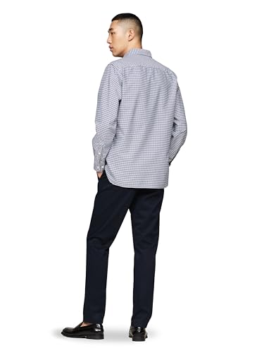 Image of Tommy Hilfiger Men's Long Sleeve Oxford Shirts in Regular Fit, Men's Button Down Shirts, Also Available in Big and Tall