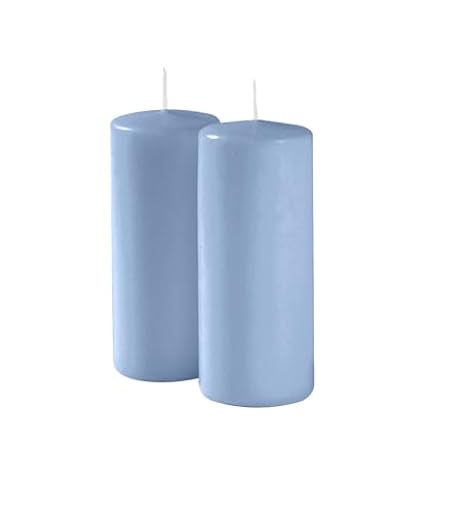 Cereria di Giorgio - Paquete de 6 velas - Diámetro 6 cm altura 15 cm - Color azul polvo - Duración 72 horas | Ya disponible en tu tienda friki favorita! En mundofriki.es!