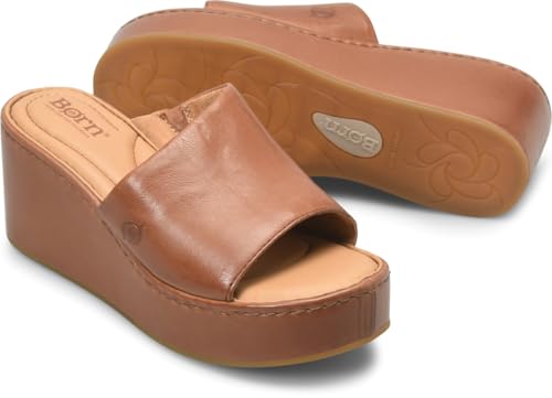 Image of BORN Women's Shilo Wedge Sandals