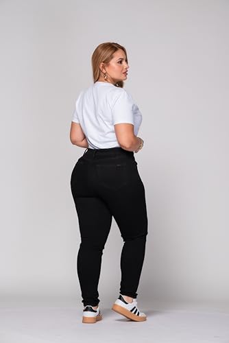 Trucco’s One-Size Plus Size High-Waisted Skinny Jeans4