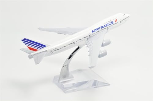 Image of Breatoi ! Diecast Aeroplane Scale Model: (Air France B747-400 (16 cm)), White