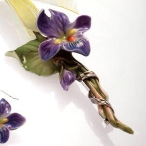 Spring Violet Pendant / Brooch