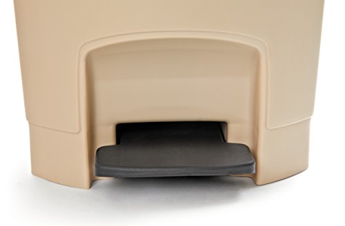 Image of Rubbermaid Commercial Products Streamline Plastic Front Step On Trash Can, 18 Gallon, Beige, Hands-Free Garbage Can for Medical Waste in Hospitals /Lab /Emergency /Patient Rooms