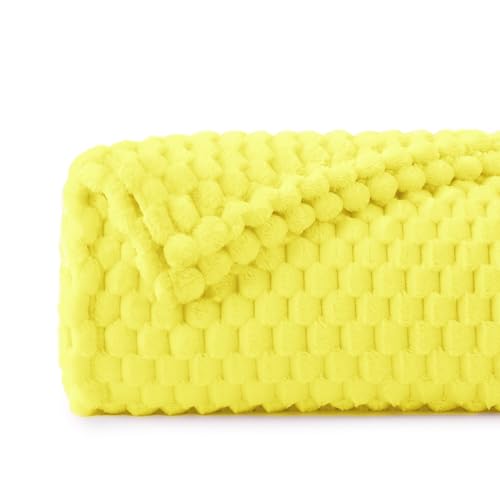 Image of BEDELITE Amber Yellow Throw Blanket for Couch, Soft Cozy Gifts for Women | 3D Jacquard Decorative Fleece Blanket, Super Soft Plush Throws, Cute Birthday Gift for Women, Suitable for All Seasons, 50*60