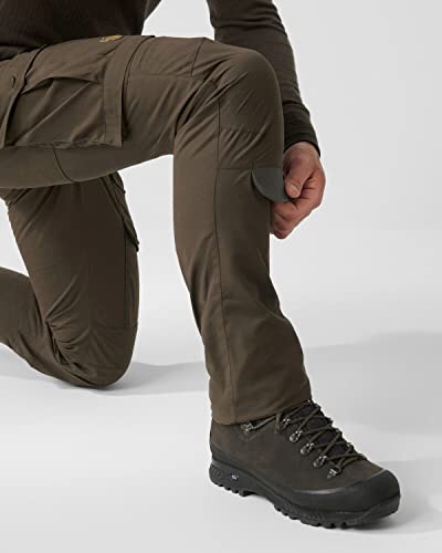 Fjällräven Herren Fjallraven, Barents Pro Jagdhose M Pants, Dark Olive, 52 EU
