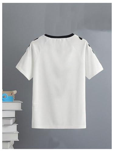 WDIRARA Boy's Jersey Shirts Number Graphic Tee Short Sleeve V Neck Top Streetwear2