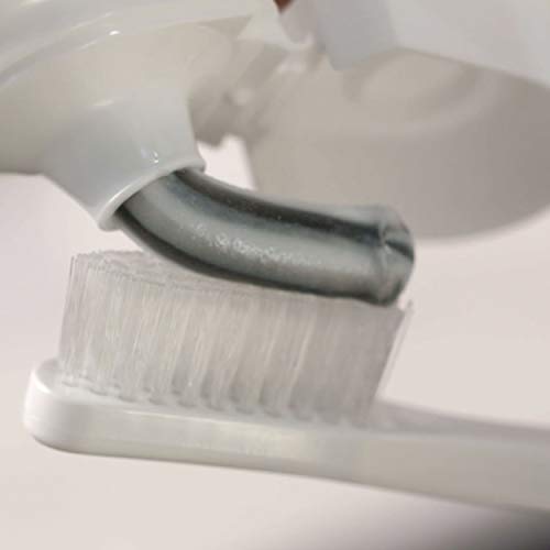 Crest-Charcoal-3D-White-Toothpaste-Whitening-Therapy-Deep-Clean-with-Fluoride-Invigorating-Mint-41-Ounce-Pack-of-3
