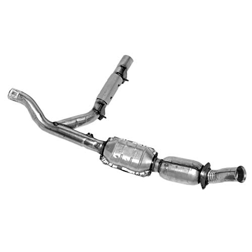 Image of Walker Ultra EPA 54269 Direct Fit Catalytic Converter 2.5 inch Inlet (ID) 2.5 inch Outlet (ID) 2.5 inch Outlet (OD) for Ford F-150