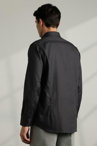 Image of Van Heusen Men's Cotton Solid Slim Fit Shirt