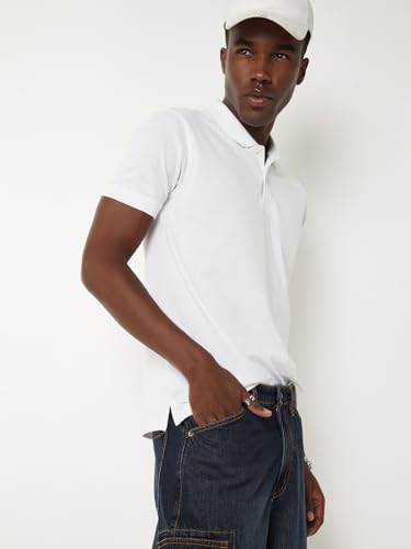 Image of Max Men's Polycotton Half Sleeves Regular Fit Solid Polo T-Shirt