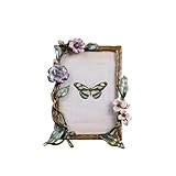 Le cadre est robuste et bien construit, garantissant que vos photos sont solidement maintenues en place.