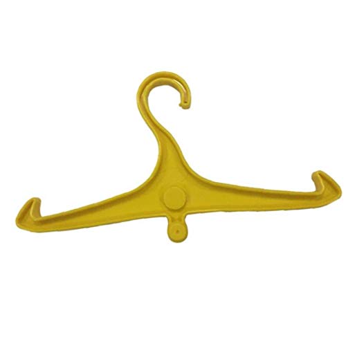Percha de traje seco para secar tu neopreno tras el buceo 3