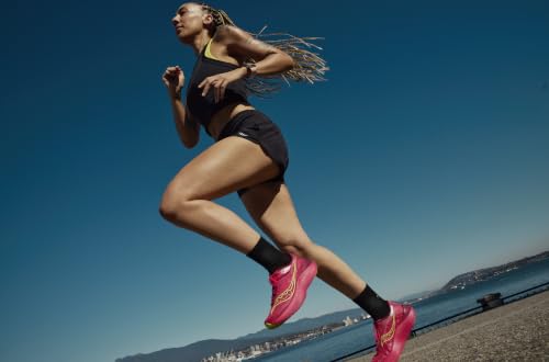 Image of Saucony Women's RunDry Performance Heel Tab Athletic Socks, Available in S-L (8, 16, 24 Pairs)