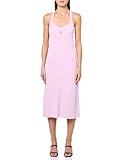 BCBG New York: BCBG New York definiert das Ankleiden von Frauen neu, indem es hohe Standards an Qualität und Luxus zu einem modernen Preis bietet.