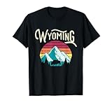 Retro Wyoming, WY Mountains State Wildlife T-Shirt T-Shirt