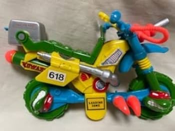 ミュータントタートルズ タートルバイク タカラ playmates フィギュア Amazon | TAKARA タカラ Playmates プレイメイツ TURTLES