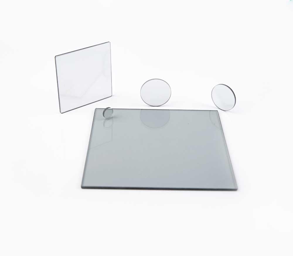 1 szt. Filtr optyczny o neutralnej gęstości typu absorpcyjnego - kwadratowy arkusz tłumiący światło 50x50 mm dla 400-700nm(31% Transmittance)