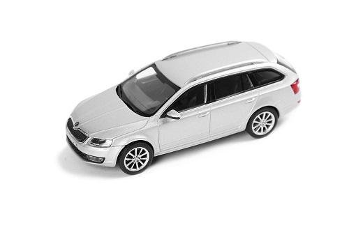 SKODA Octavia Combi A7 Modellfahrzeug 1:43, silber...