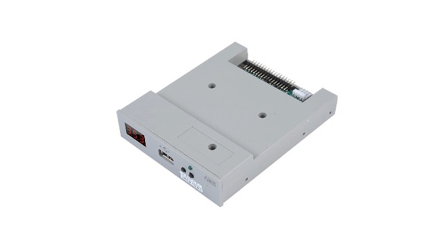 Ticfox Diskettestationemulator SFR1M44-U100, 1,44 MB 3,5 inch Ticfox Diskettestationemulator SFR1M44-U100, 1,44 MB 3,5 inch