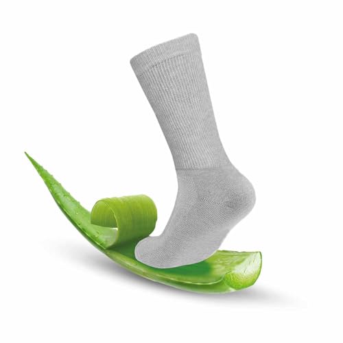 Image of Montac Diabetic Socks for Men & Women, Cotton Socks । Helps In Diabetic Neuropathy । Reduction Of Gangrene Chances । Increase Blood Circulation, Free Size