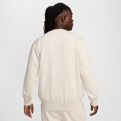 Image of Nike Men's Mid Rise Straight Fit Mesh Sweatpants