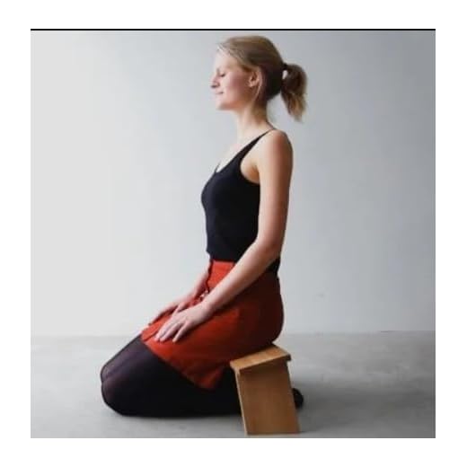 Peelorange Wooden Meditation Yoga Bench - Stable Handcrafted Kneeling Stool for Zen, Seiza & Prayer Postures | Relaxing Pose Meditation Chair for All Ages