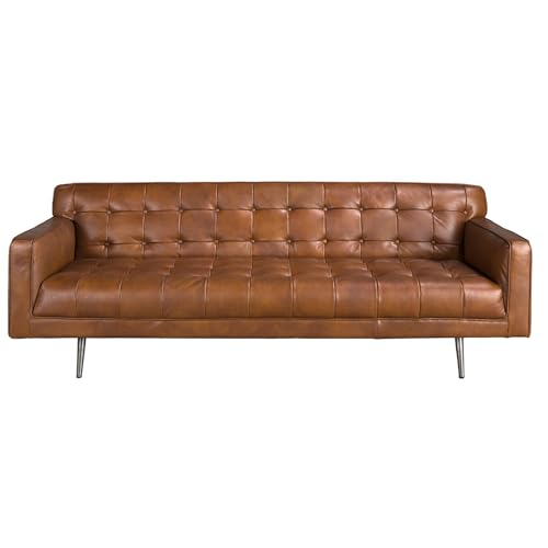 DESIGN MODERNO ED ELEGANTE: il divano Chester tre posti si distingue per il rivestimento in pelle bovina marrone scuro, combinato con un design contemporaneo ed elegante. Le gambe in acciaio inox scurito aggiungono un tocco di distinzione e modernità, rendendolo il pezzo perfetto per ogni soggiorno.