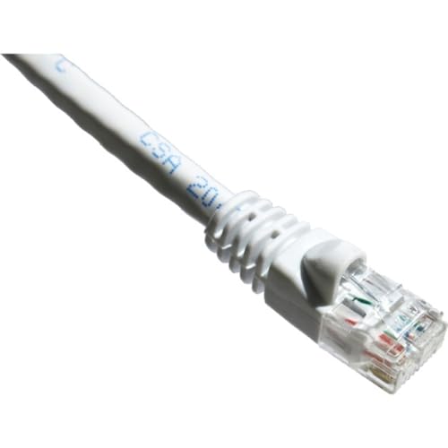 Câble RJ45 Cat5e Axiom 75 ft pour relier le routeur du salon au bureau à l'étage
