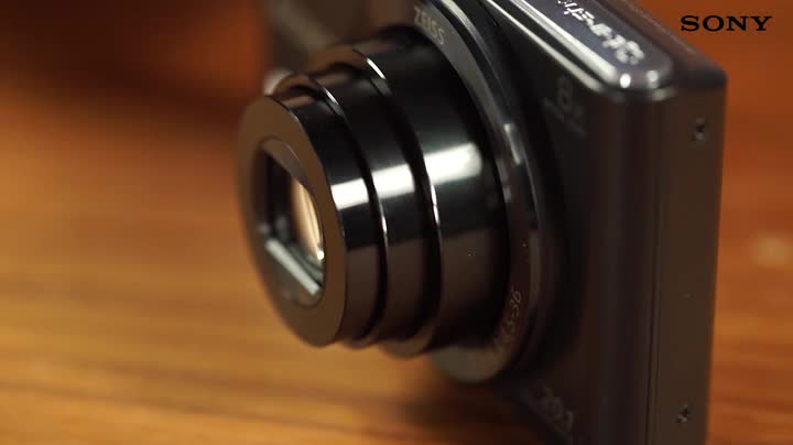 Sony DSCW830 Digital Compact Camera - Silver (20.1MP, 8x Optical