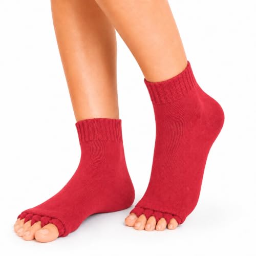 Image of Foot Alignment Orthopedic Cotton Socks for Men & Women | Five Toe Separator | Foot Pain Relief | Bunion Corrector | Plantar Fasciitis Support | Improves Posture & Flexibility | Free Size | Maroon | 1 Pair