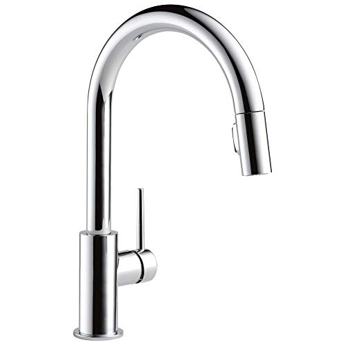 Delta Trinsic Chrome Kitchen Faucet with Pull Down Sprayer, Modern Single Hole Kitchen Sink Faucet, Single Handle, Chrome 9159-DST
