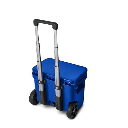 Image of YETI Roadie 32 Wheeled Cooler