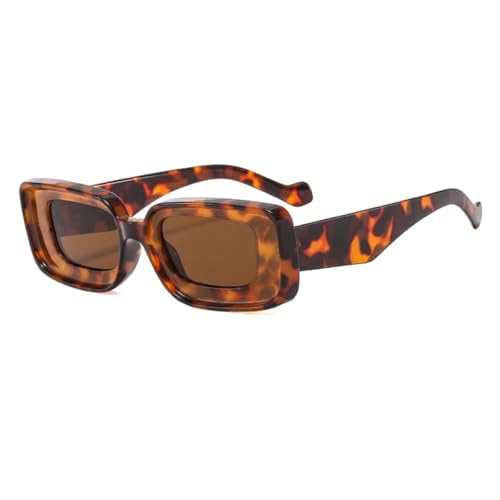 Petites lunettes de soleil pour dire adieu aux éblouissements avec style