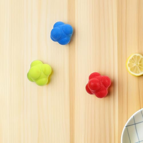 Balles de Réaction Hexagonales 5,5 CM Lot de 6 Couleurs Rouge Jaune Bleu Entraînement Coordination Œil-Main et Réflexes pour Garçon et Filles et Adultes Fitness Hockey Tennis – Image 6