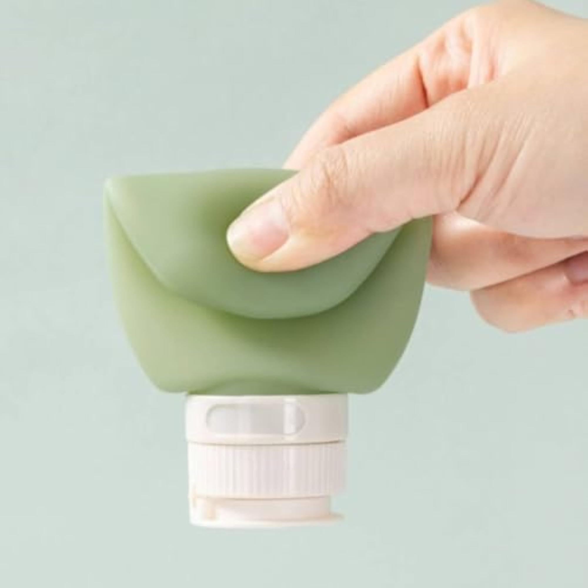 2 Pieces Squeezable Silicone Travel Bottle Set