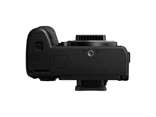 Panasonic GH6 camera