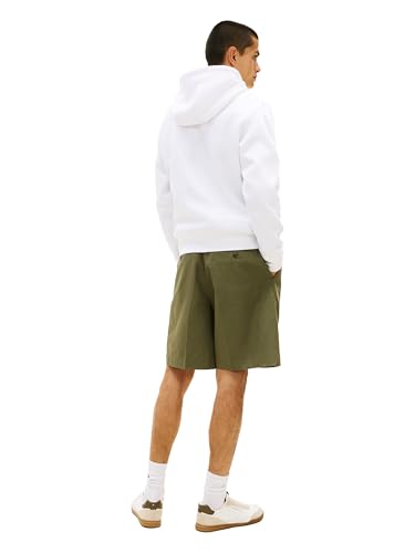 Image of Tommy Hilfiger Men's Medium Weight Cotton Hoodie Sweatshirt With Printed Stacked Chest Graphic