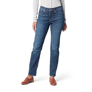 Levi Strauss Signature Gold Women’s Curvy Totally Shaping Straight Jeans (Available in Plus Size)