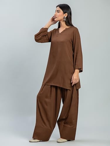 Image of Womens Rayon Solid Straight Kurta Farshi Salwar Set