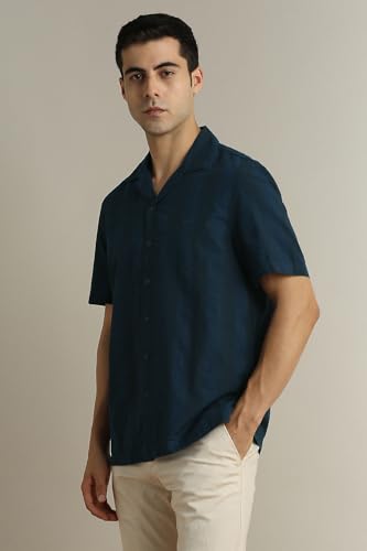 Image of Peter England Men's Casual Half Sleeve Resort Collar Shirt in 100% Cotton Seersucker with Striped Design