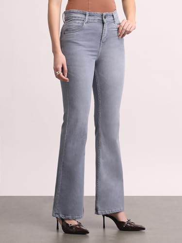 Image of Urbano Fashion Women's Mid Rise Bootcut Washed Jeans Stretchable