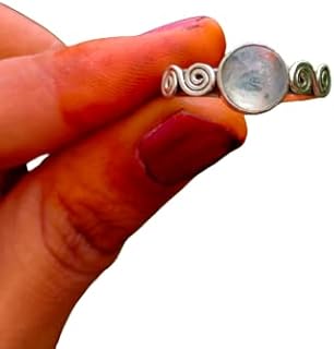 Rainbow Moonstone Ring| Minimalist Ring| Tiny Ring| Blue Flash Gemstone Ring| Everyday Wear Ring| Vintage Ring| Handmade Ring| Round Stone Ring| June Birthstone Ring| Dainty Ring| Christmas Gifts