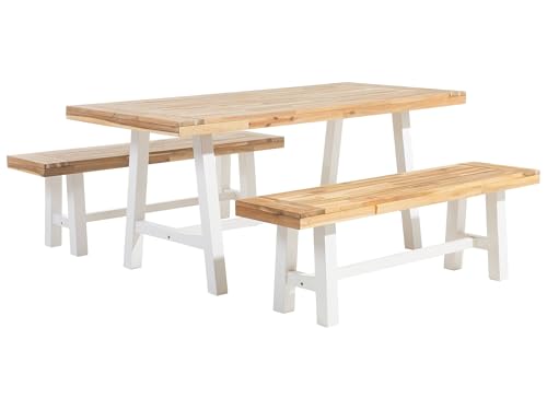 Wenn das Licht auf dem Holz liegt