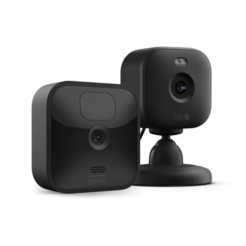 Blink Outdoor mit zwei Jahren Batterielaufzeit und Bewegungserfassung |1 Kamera + Blink Mini 2 – smarte Plug-in-Sicherheitska