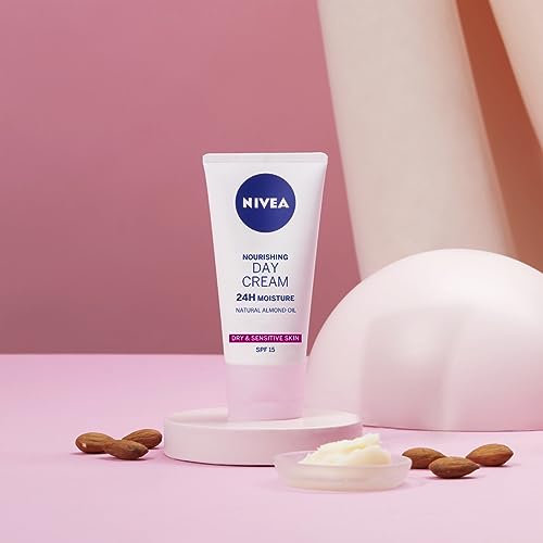 Gesichtspflege von Nivea Visage Rich-Gesichtsmilch (Dry / Sensitive) SPF15 50ml – Ansicht 6