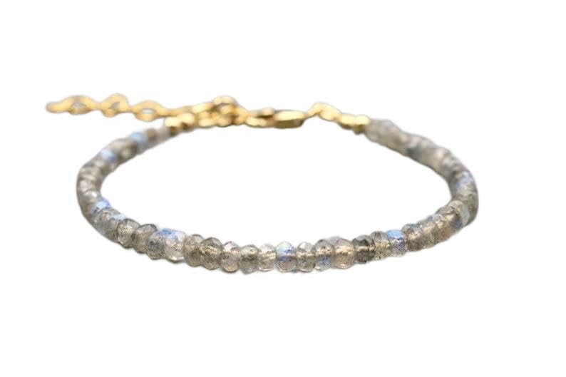 Bracelet en labradorite naturelle LKBEADS, idéal pour un style bohème chic au quotidien