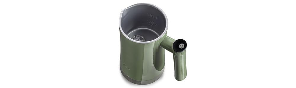 Tognana Iridea, montalatte elettrico per cappuccino caldo e freddo, latte caldo e bevanda al cioccolato, plastica termoisolante, verde salvia