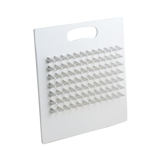 Champion Sports Cleat and Spike Cleaner (White)