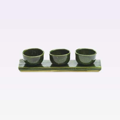 Tokyo Matcha Selection - Tasting Sake Set - KOUJIN - ORIBE - 3 Sake Cups & 1 Plate - Mino Ware [Standard Ship by Int'l e-Packet: with Tracking Number & Insurance]